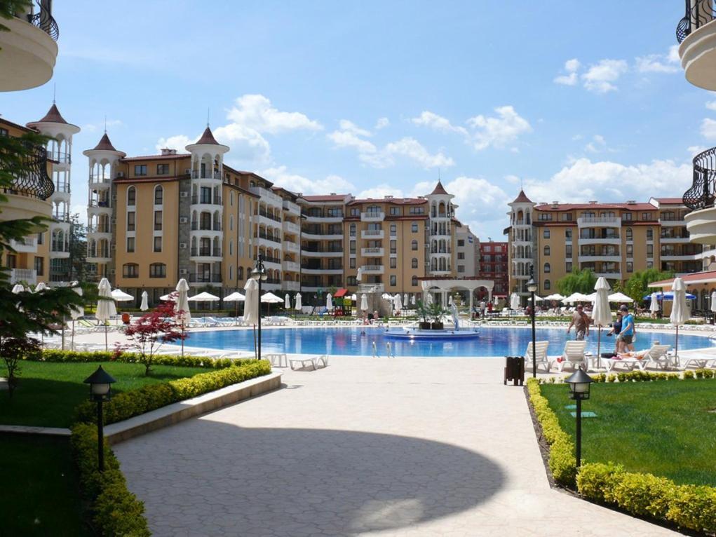 Royal Sun Holiday Apartments Sunny Beach Exterior photo